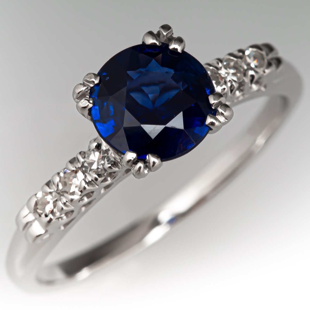 Geef energie Handvest verwerken Vivid Blue Sapphire Engagement Ring w/ Diamond Accents Vintage Platinum