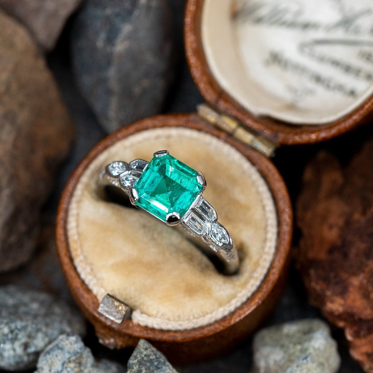 Certified Natural Emerald Ring Weighing 1.60 Carats
