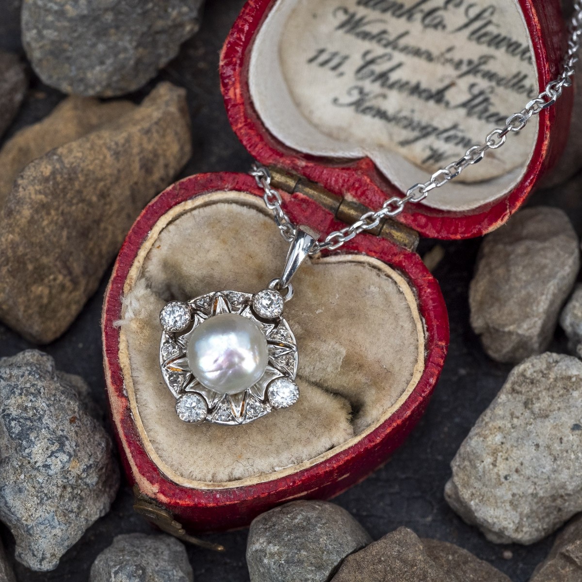 Diamond \u0026 Pearl Necklace Platinum