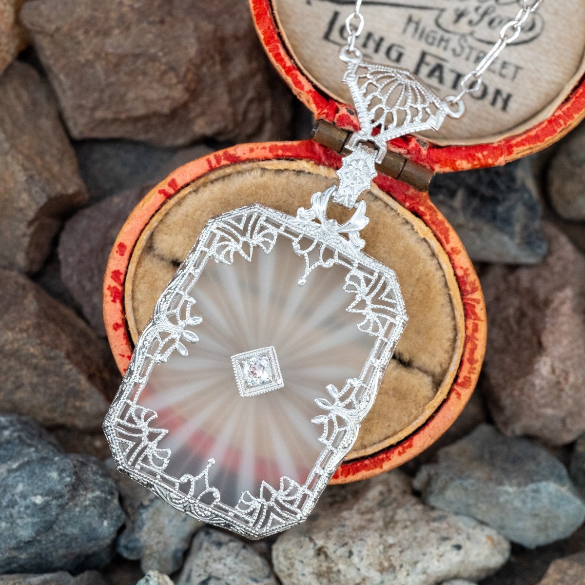 Beautiful Vintage Rock Crystal Quartz Pendant Necklace 14K White 