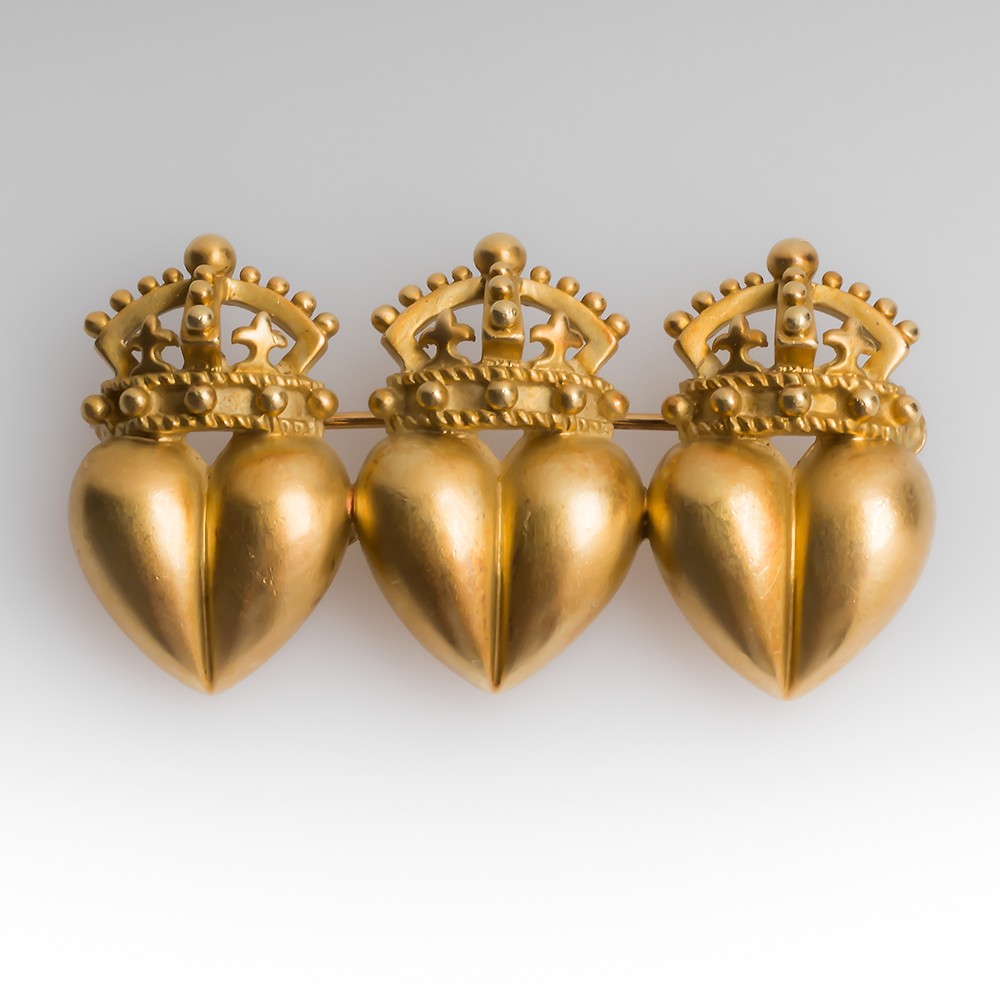 Crown Heart Brooch, 18K Gold, 1987 by Barry Kieselstein-Cord